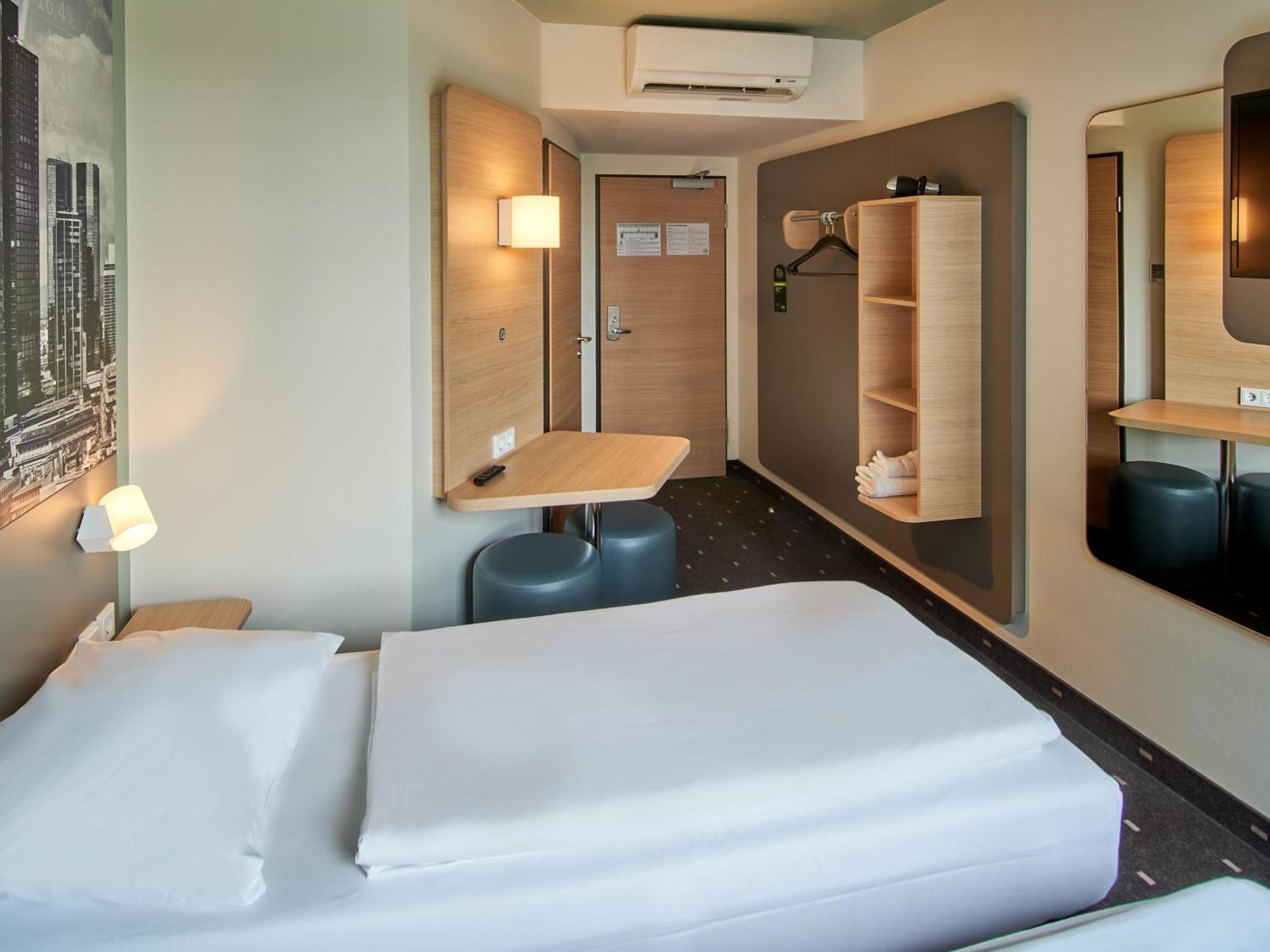 B&B Hotel Frankfurt-West Eschborn Luaran gambar