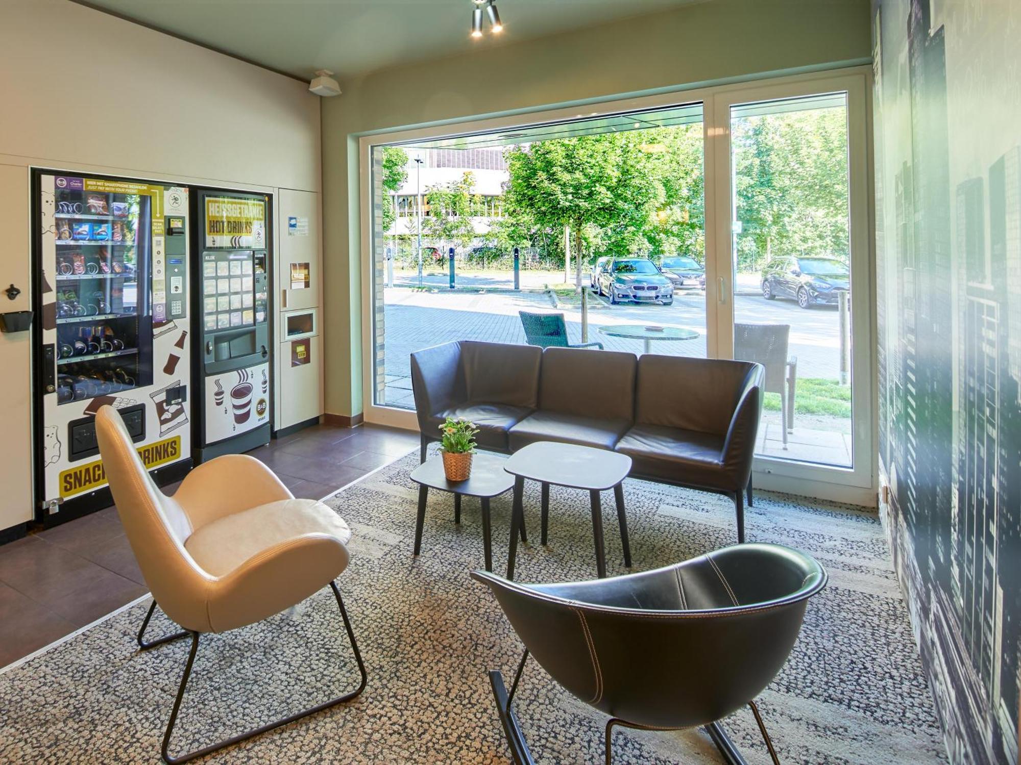 B&B Hotel Frankfurt-West Eschborn Luaran gambar